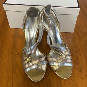 Coach Brendy Metallic Kid Pumps Gorg! Sz 6 💃🏻🕺🏻
